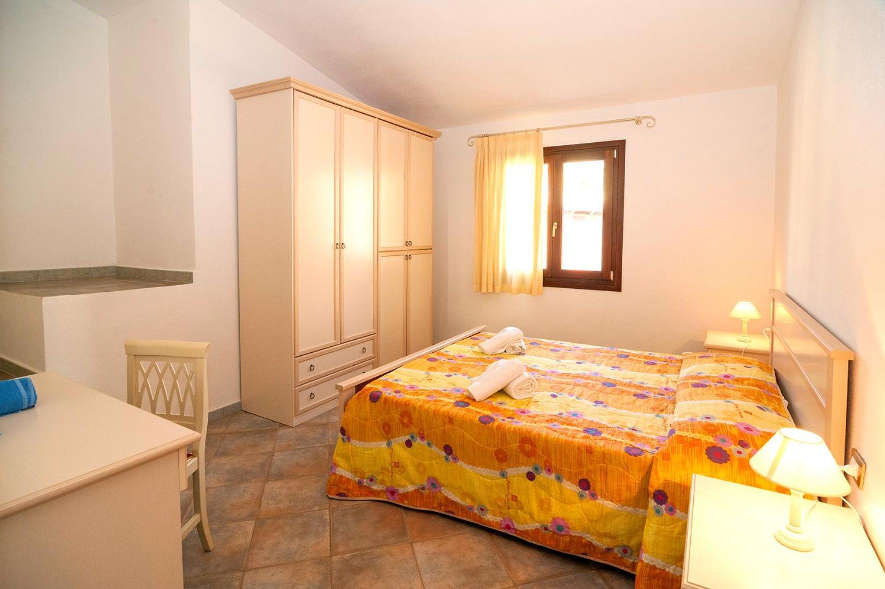 Aparthotel Li Troni Budoni Exterior foto